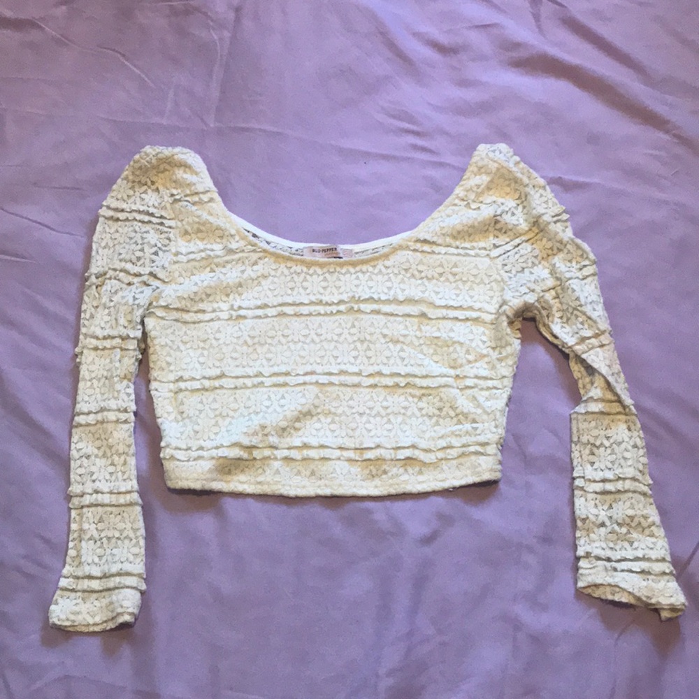 3/4 sleeve lace crop
